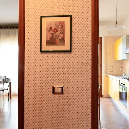 Appartamento Tina Lido di Camaiore Buitenkant foto