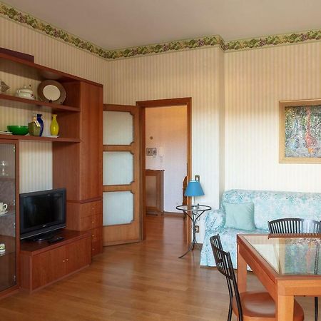 Appartamento Tina Lido di Camaiore Buitenkant foto