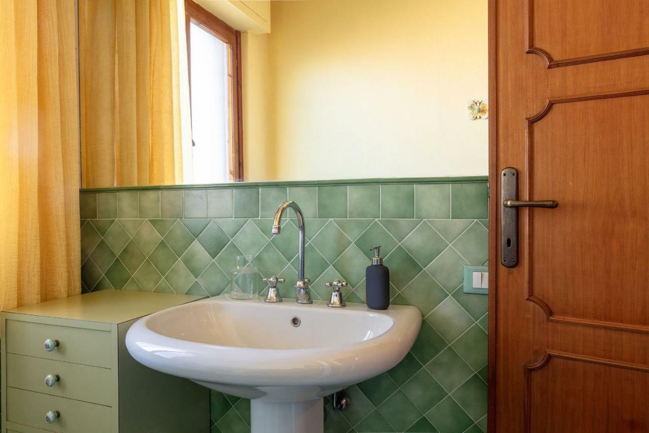 Appartamento Tina Lido di Camaiore Buitenkant foto